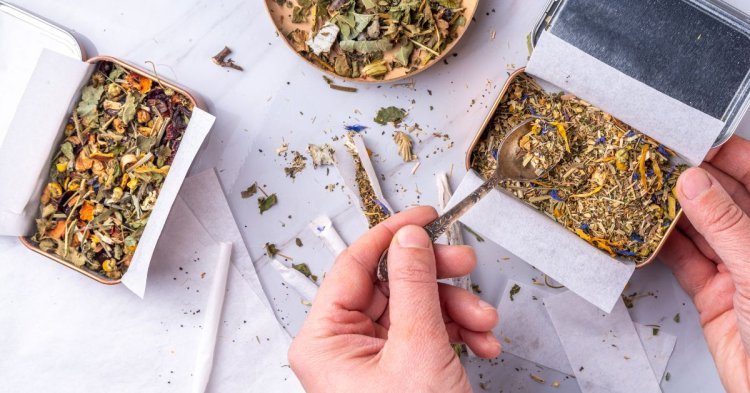 Why Choose Herbal Smoking Mixtures? A Healthier Way to Relax