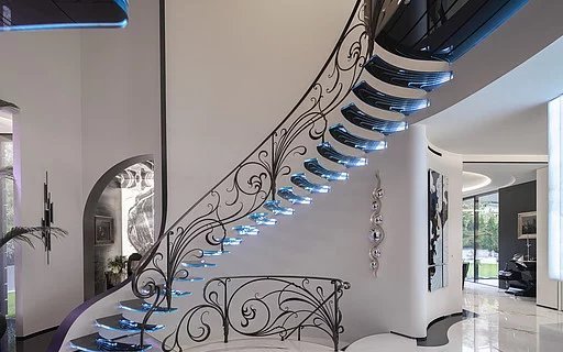 Explore the Elegance of a Floating Glass Staircase Design