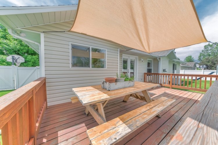 How-to Maintain Your Outdoor Shade Sails for Longevity