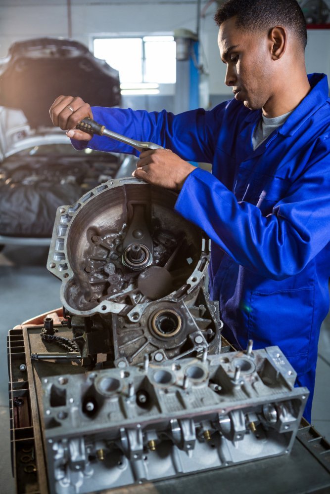 Top Truck Engine Repair in Edmonton | SRB Equipment Experts